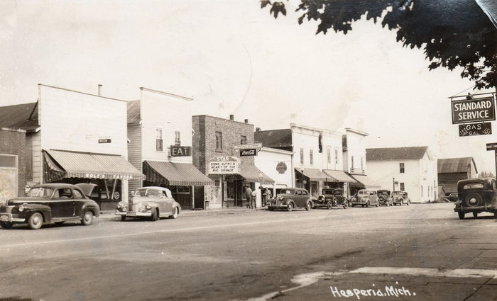 Star Theatre - Old Photo (newer photo)